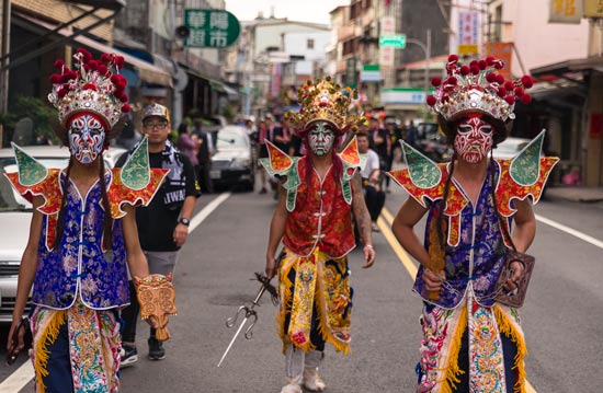 A three-strong Guan Jiang Shou in Yilan City